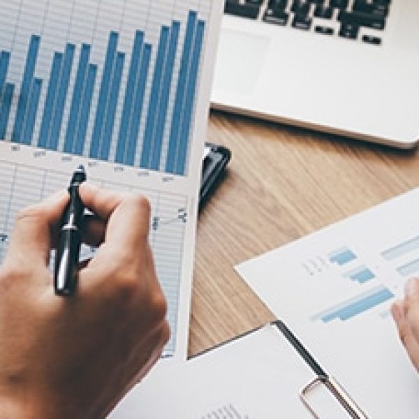 Website image income expectations